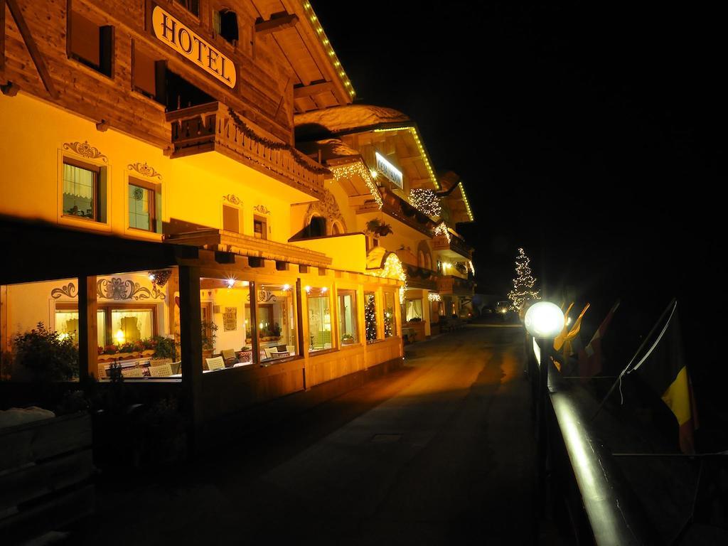 Hotel Cesa Padon Arabba Exterior photo